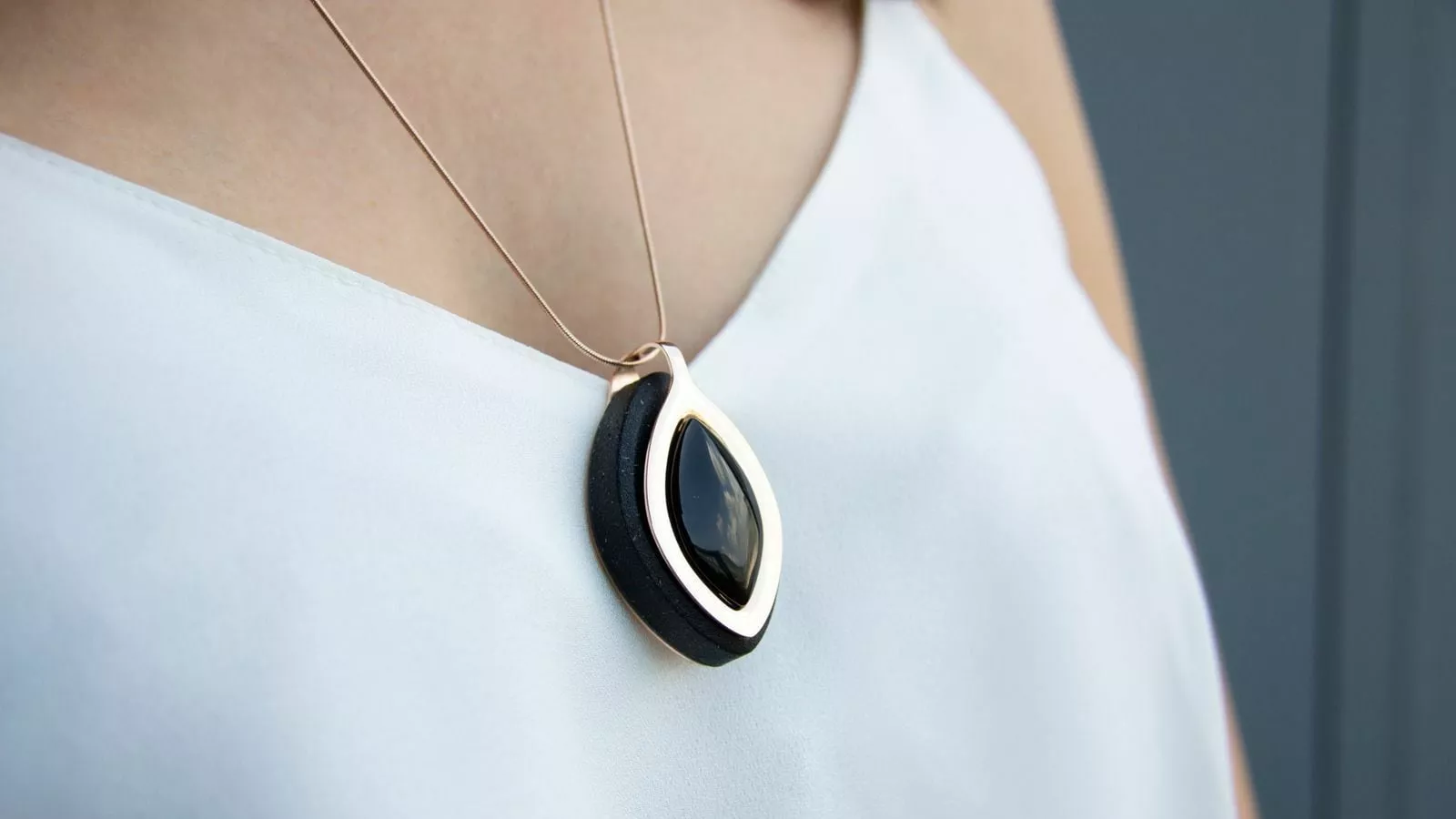 Bellabeat Leaf Chakra Holistic Wellness Tracker is jewelry that gives you lifestyle insight: Overview