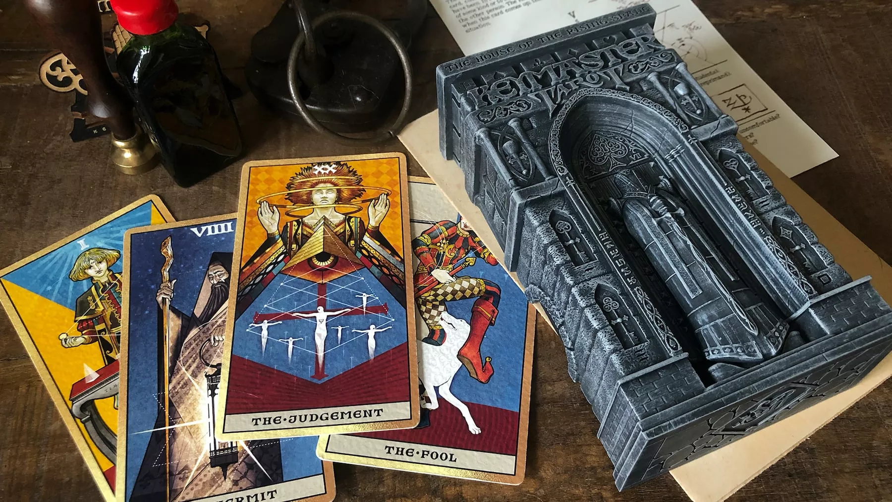 Keymaster Tarot Card Deck is the historic way to do a reading: Overview